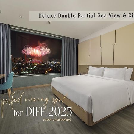 Awaken Da Nang Hotel Extérieur photo