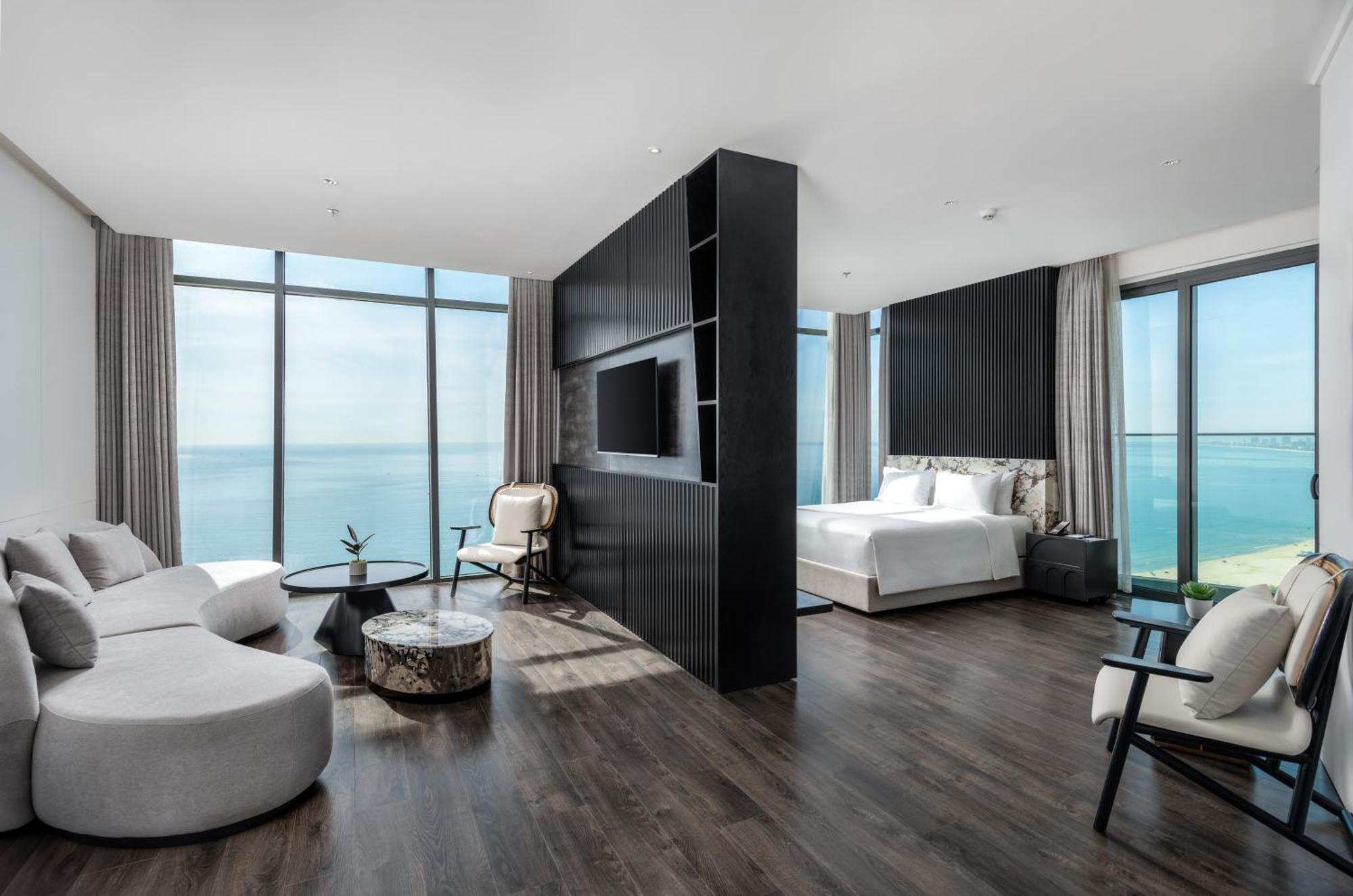 Awaken Da Nang Hotel Extérieur photo