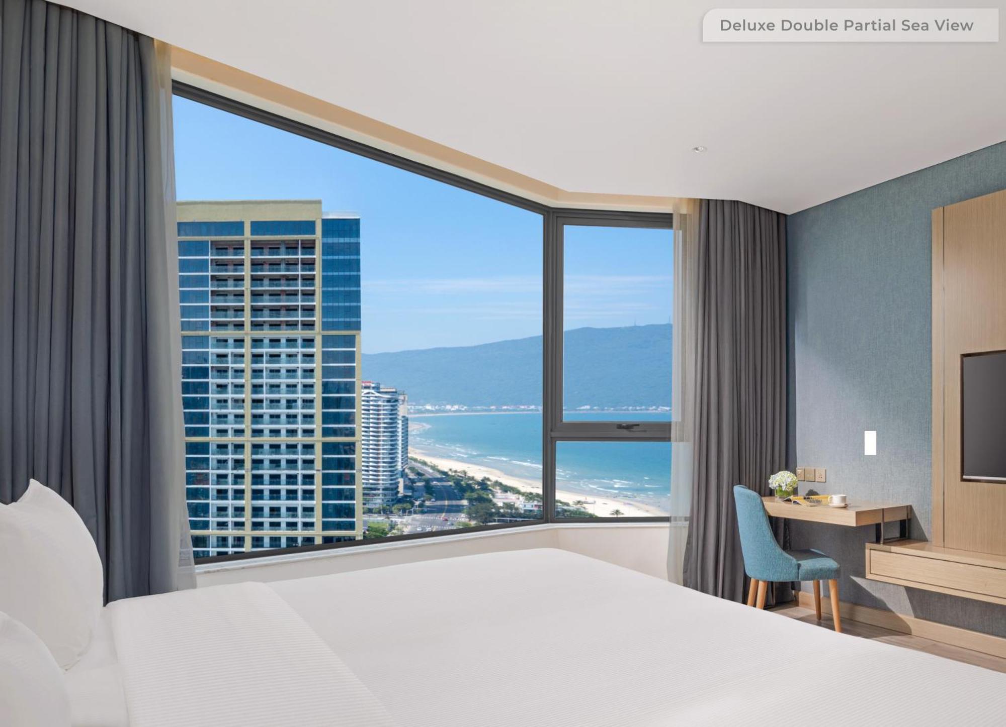 Awaken Da Nang Hotel Extérieur photo